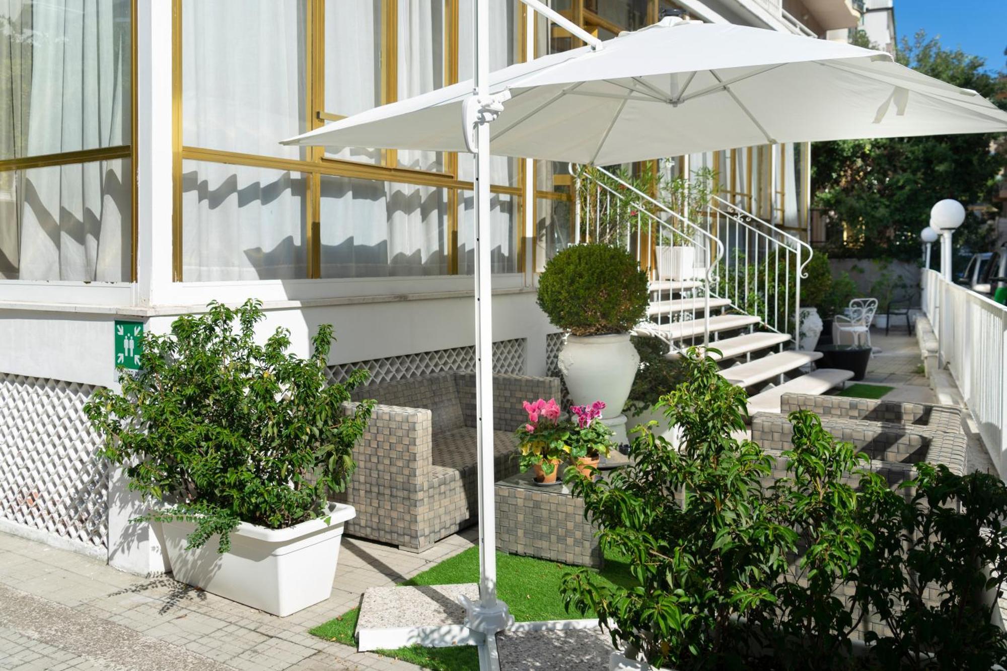 Hotel Italia Boutique Rimini Exterior photo